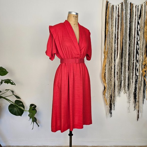80's Vintage Red Midi Dress with Belt _ Rhodes Collections Inc - Picture 2 of 9